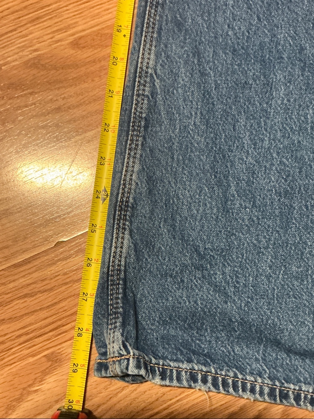 AE Low-Rise Baggy Ultra Wide-Leg Jean Size 4 Regular - Picture 12 of 12